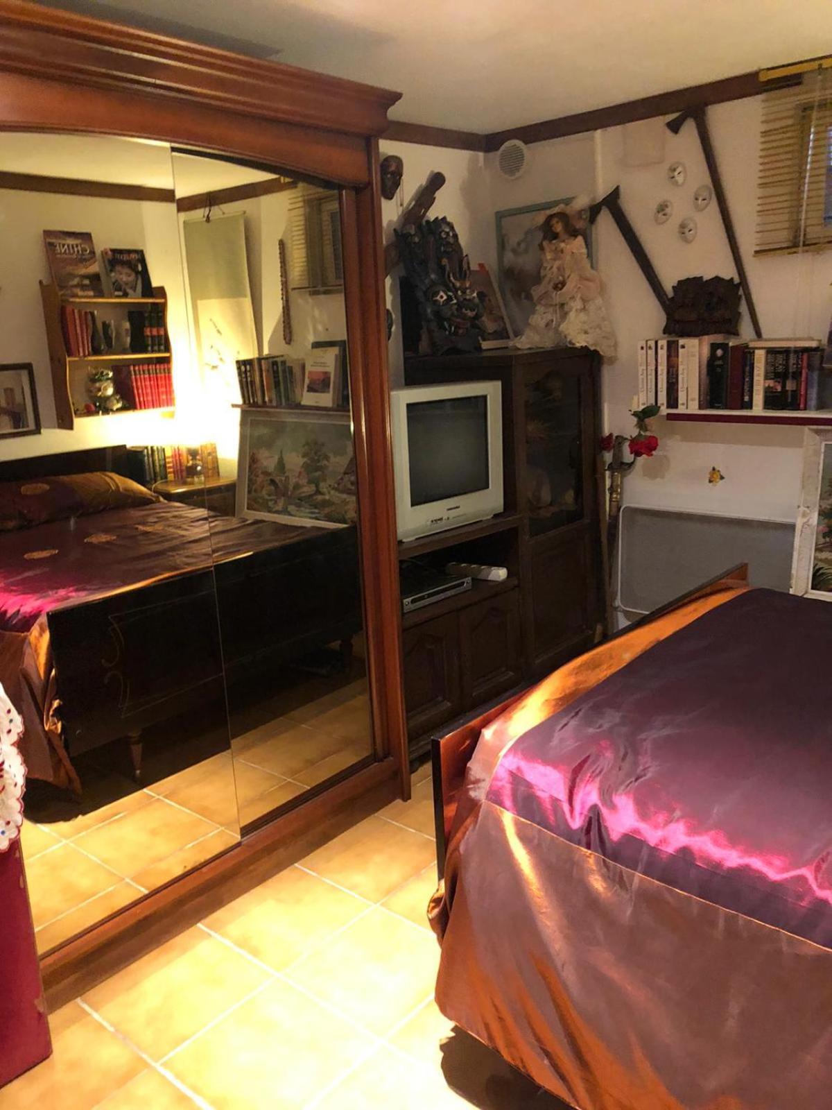 Apartamento Yufan La Ville-du-Bois Habitación foto